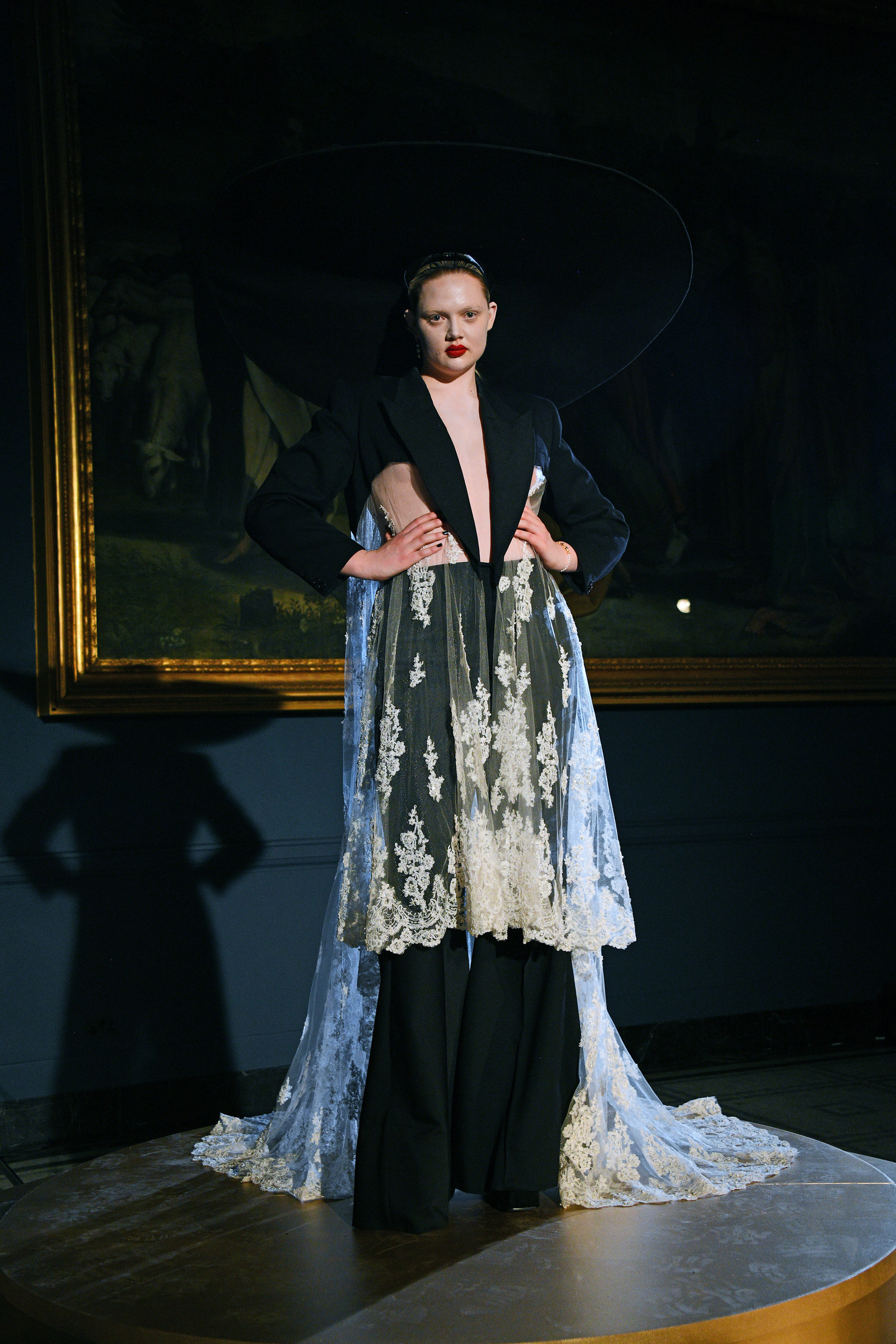 Harris Reed — V&A Fashion in Motion F/W 22