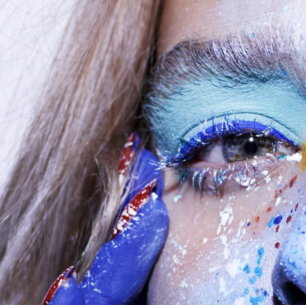 Hunger — Colour Crush: Acid Pop Art Beauty Looks