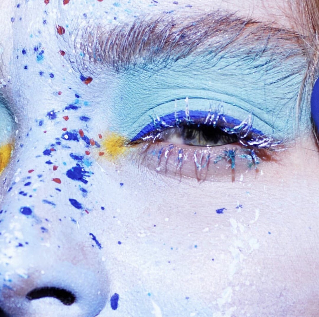 Hunger — Colour Crush: Acid Pop Art Beauty Looks
